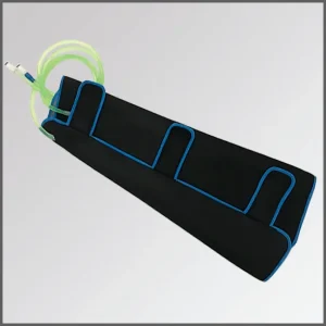 Intercambiador térmico de pierna completa con mangueras de conexión, diseñado para aplicar calor, frío o contrastes térmicos.